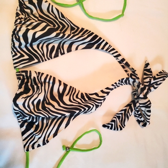 Zebra print halter style bikini - Picture 2 of 3